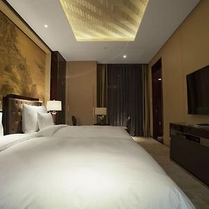 Palace Garden Hotel And Resorts
